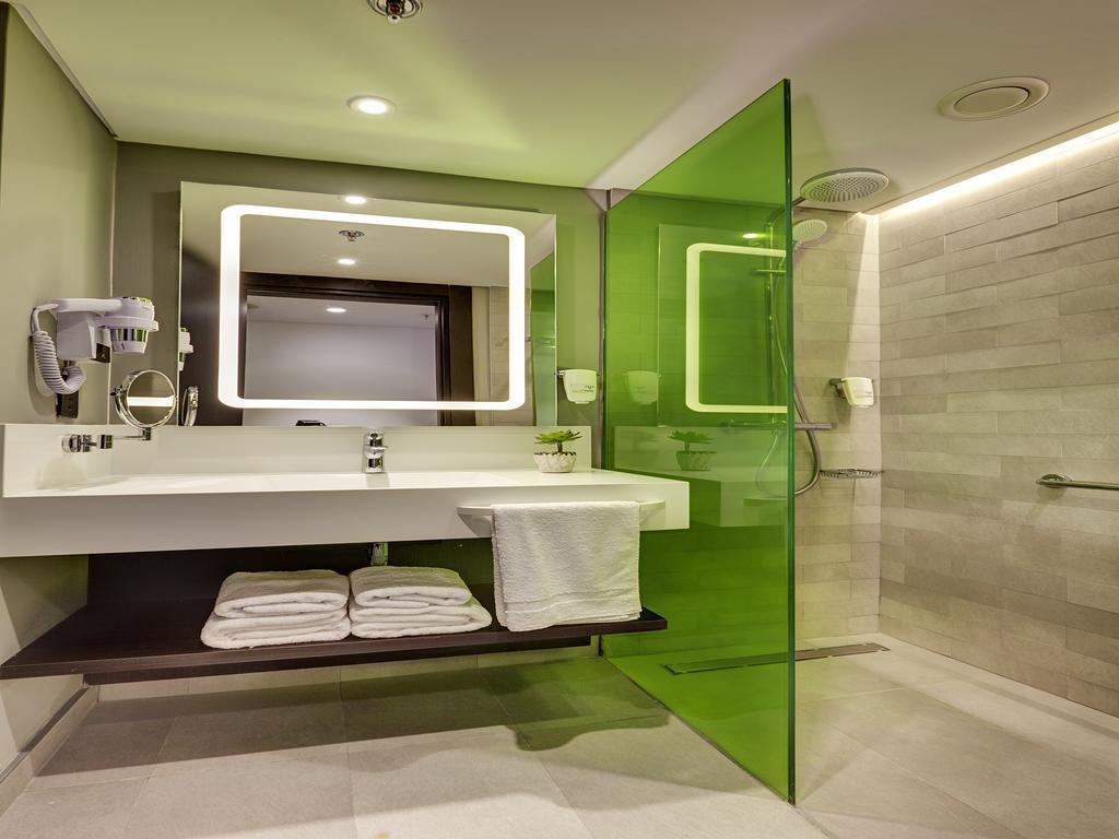 Park By Radisson İzmir